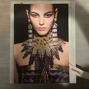 Two Chanel Rue Cambon look books. 2019 / 2020 #PoshAffiliate